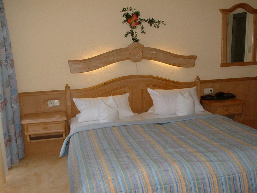Hotel Schweizer Haus Bielefeld Habitación foto